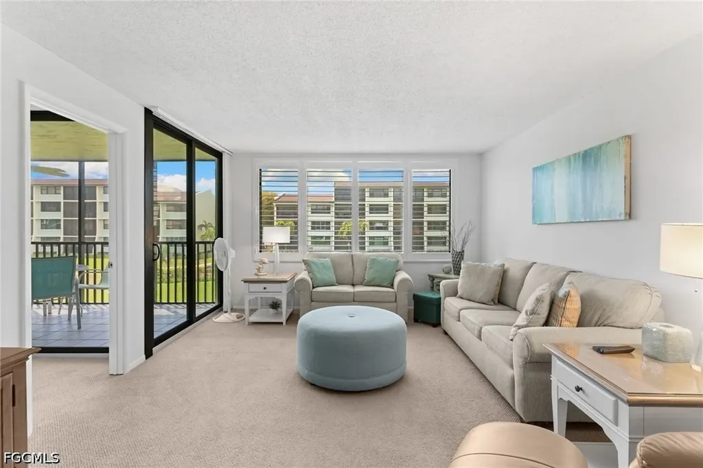 979 E Gulf Drive Sanibel FL 33957