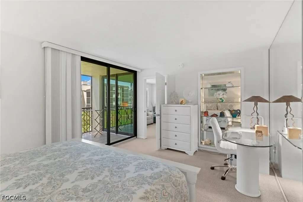 979 E Gulf Drive Sanibel FL 33957