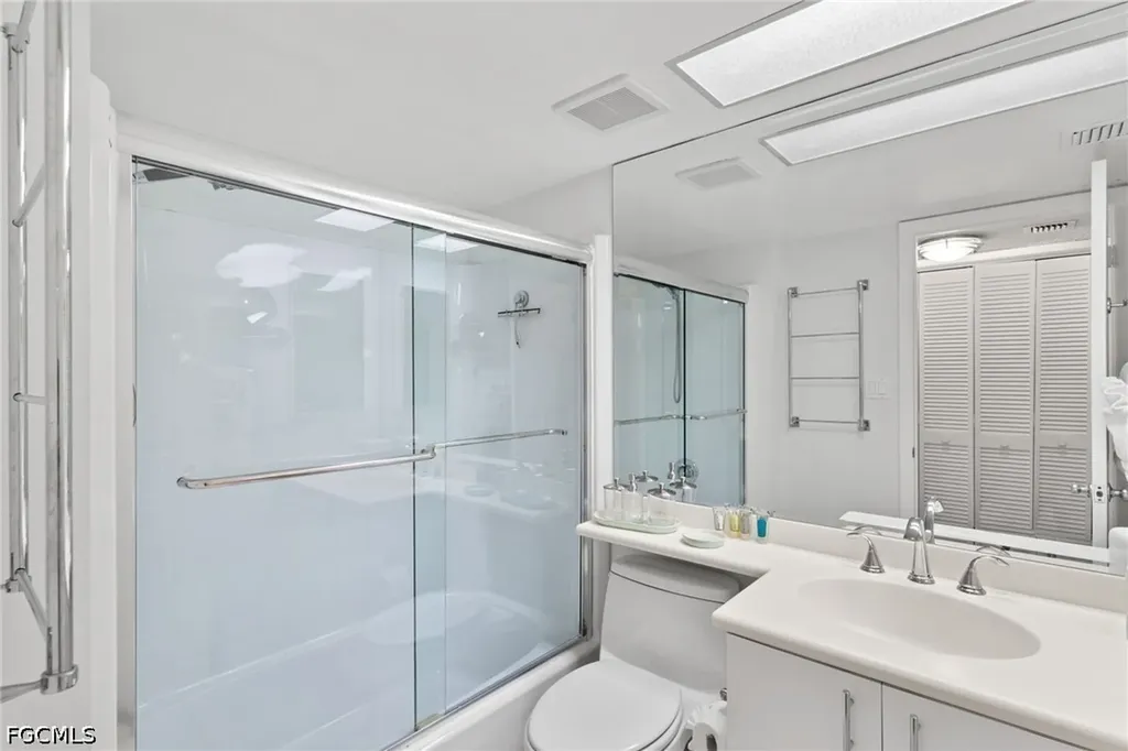 979 E Gulf Drive Sanibel FL 33957