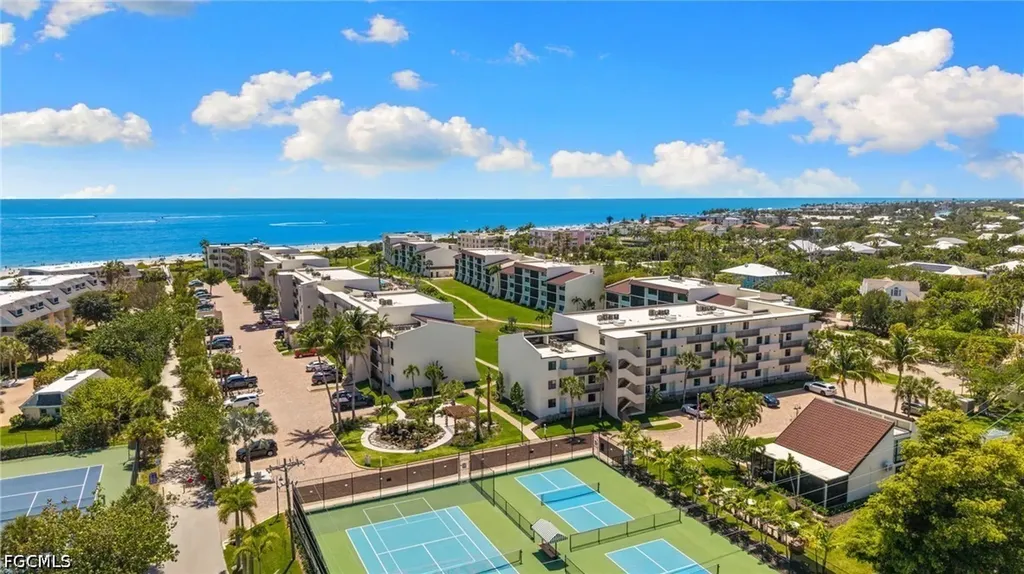 979 E Gulf Drive Sanibel FL 33957