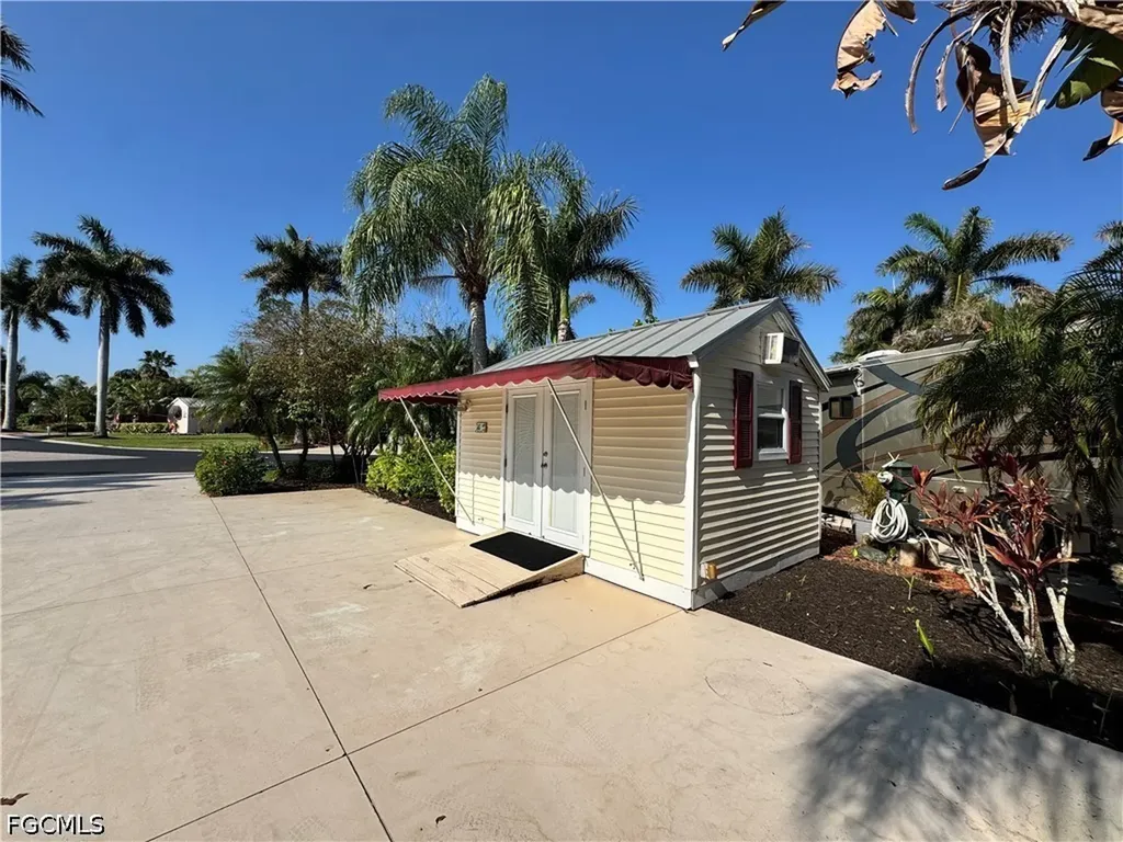 Lot 181 3047 Gray Eagle Parkway Labelle FL 33935