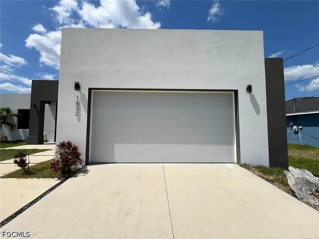 1832 NW 22nd Place Cape Coral FL 33993