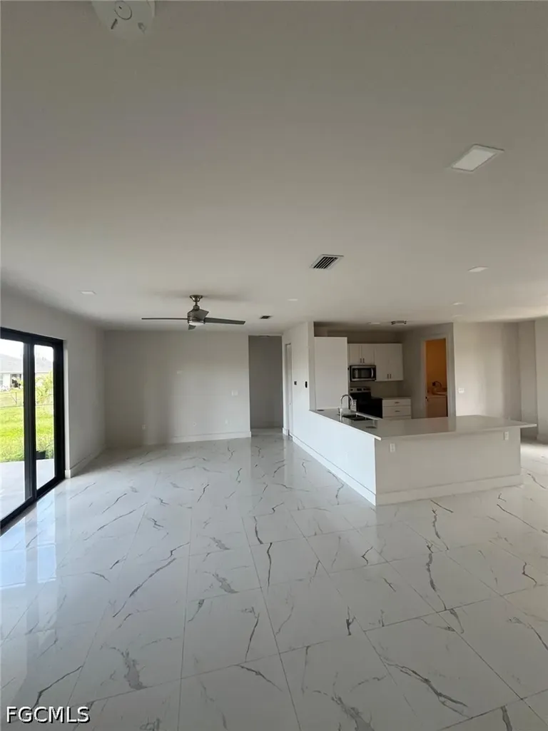 1832 NW 22nd Place Cape Coral FL 33993