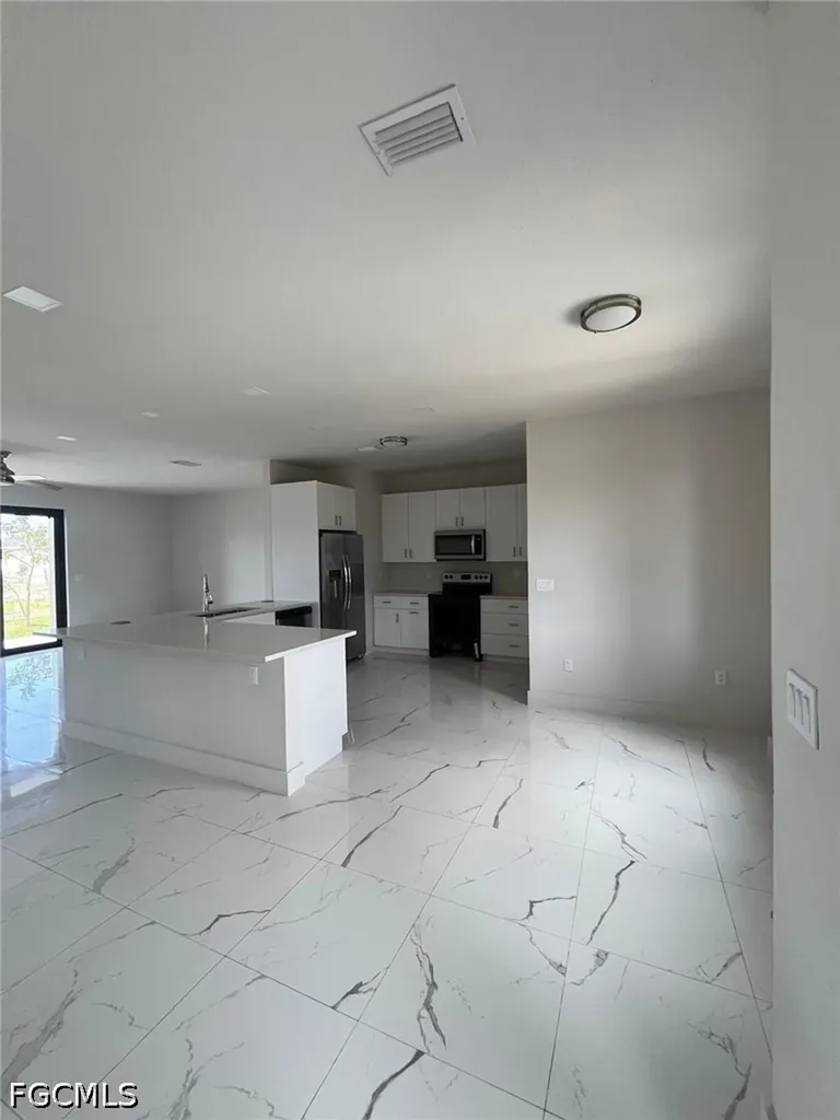 1832 NW 22nd Place Cape Coral FL 33993