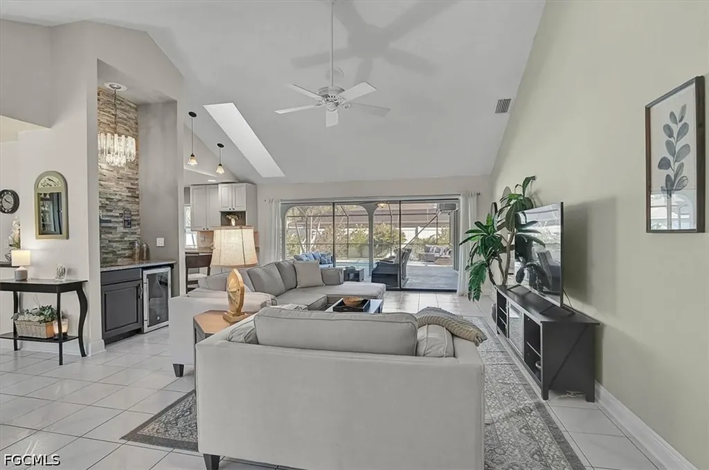18380 Robinson Avenue Port Charlotte FL 33948