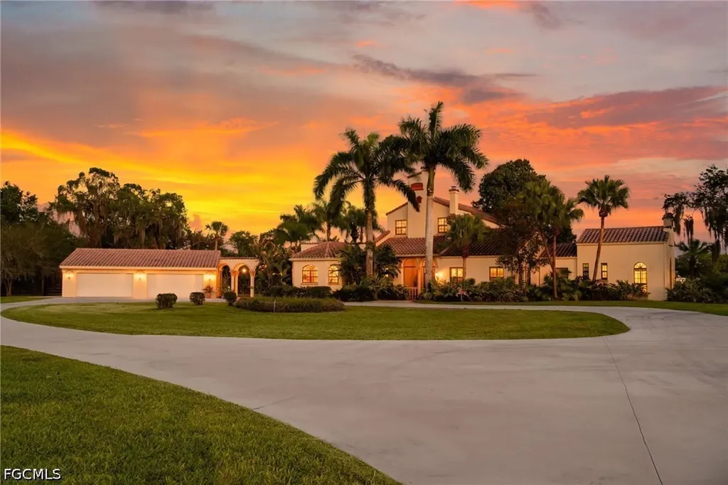 16100 N River Road Alva FL 33920