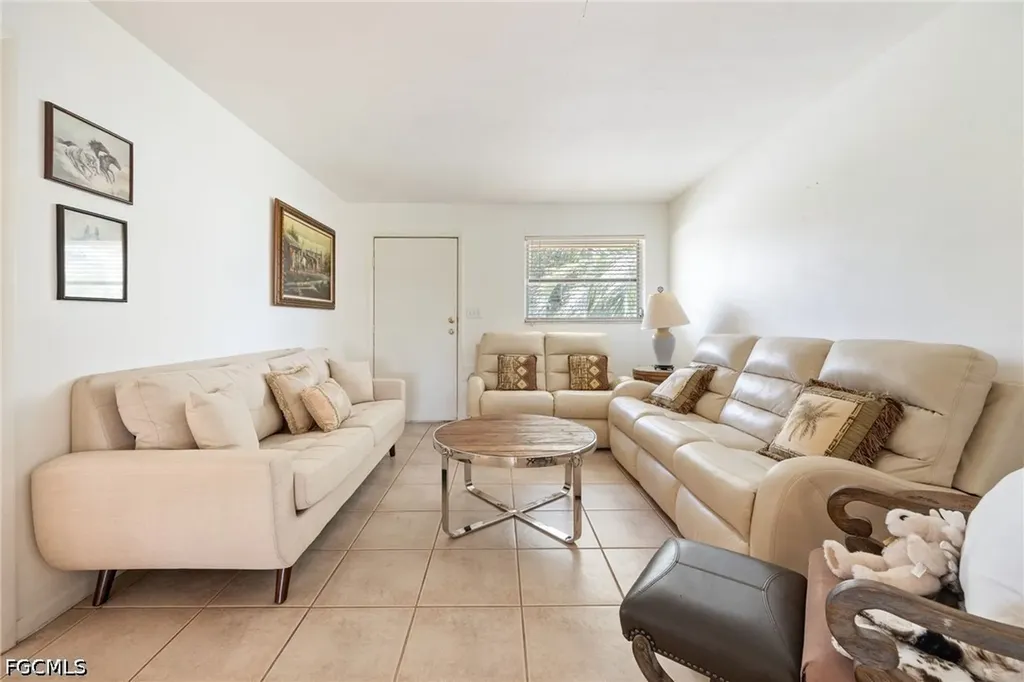 16100 N River Road Alva FL 33920