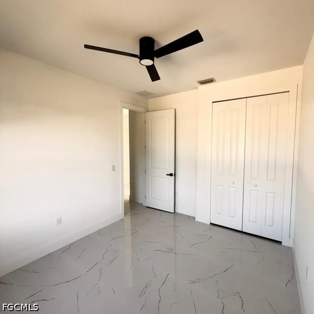 209-211 W 12th Street Lehigh Acres FL 33972