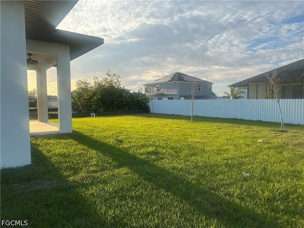 2801 SW Embers Terrace Cape Coral FL 33991