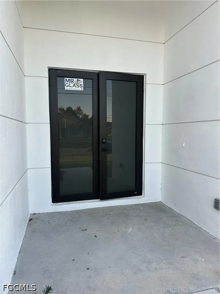 2801 SW Embers Terrace Cape Coral FL 33991