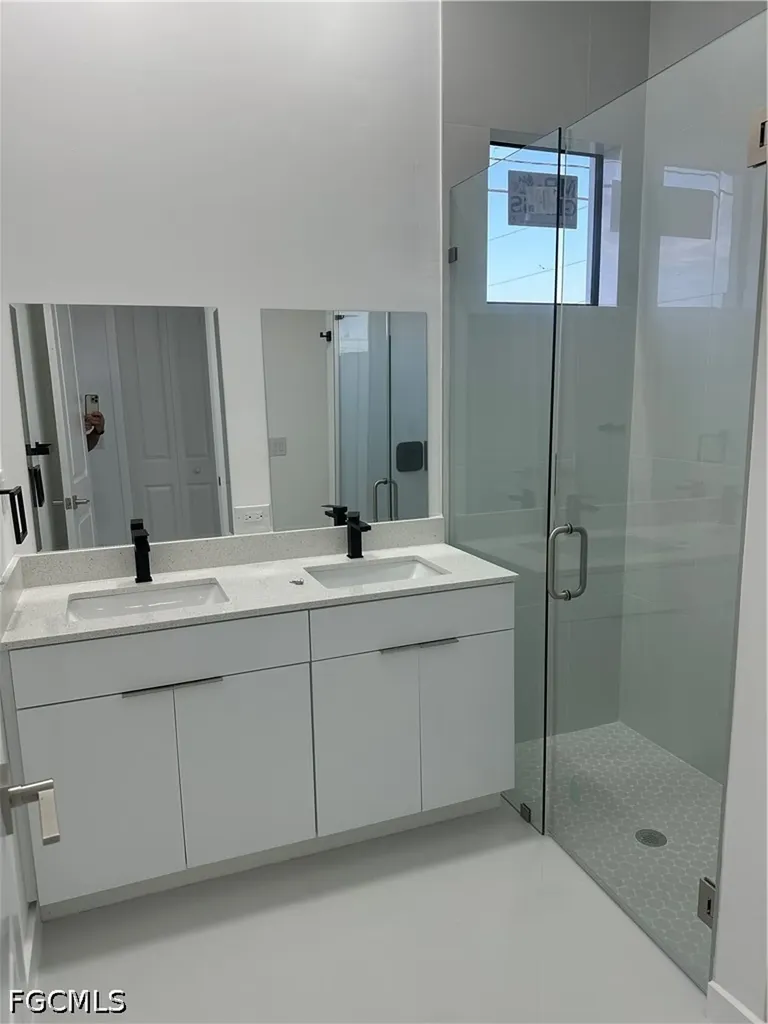 2801 SW Embers Terrace Cape Coral FL 33991