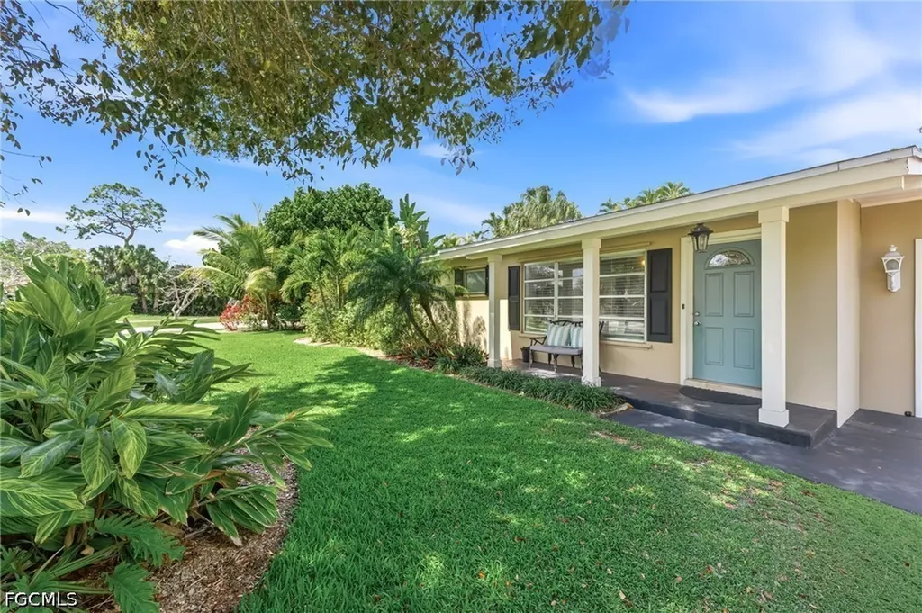 1511 Alcazar Avenue Fort Myers FL 33901