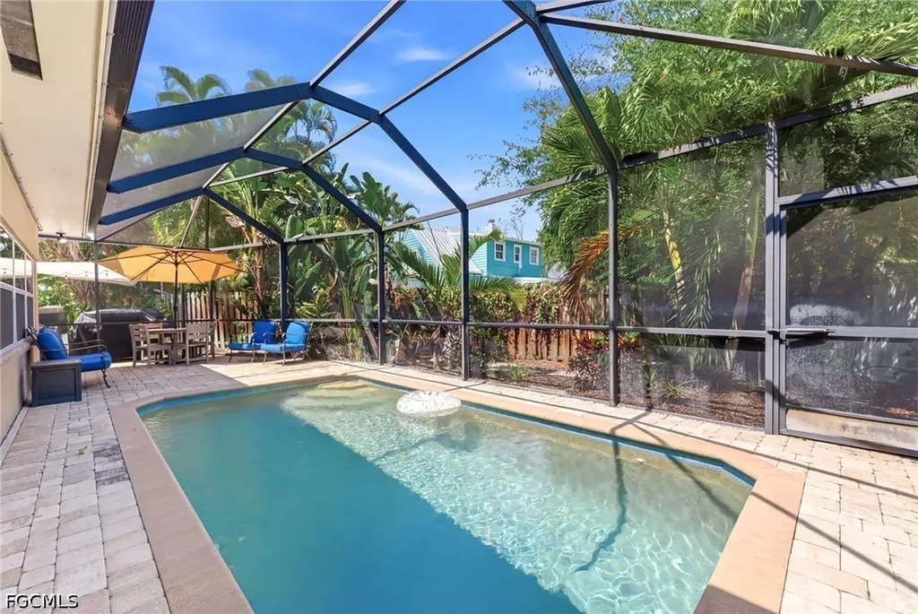 1511 Alcazar Avenue Fort Myers FL 33901