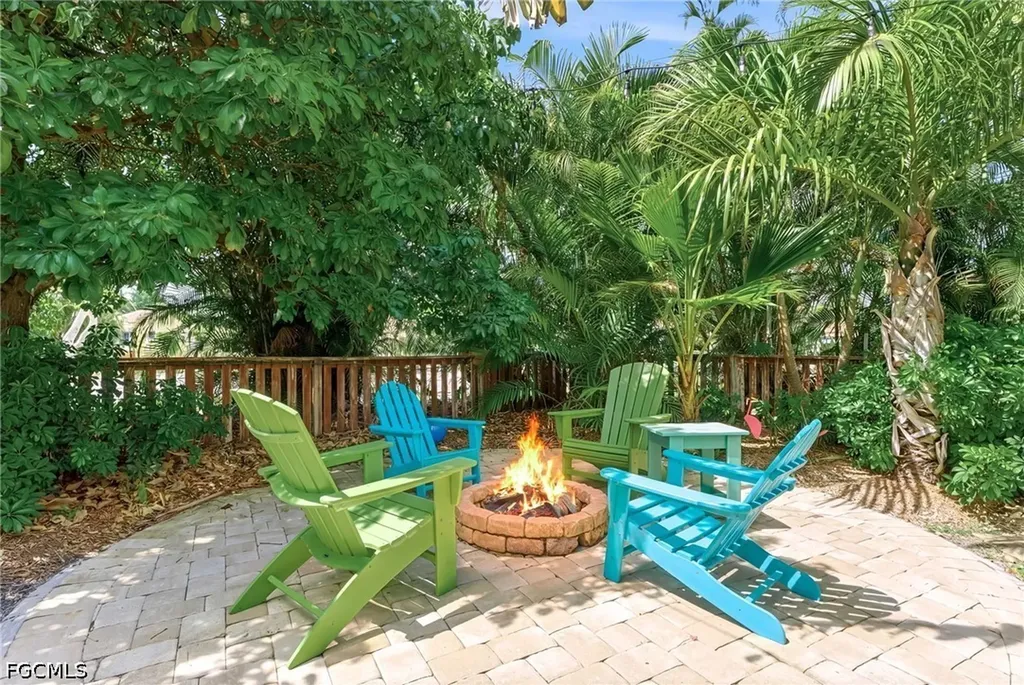 1511 Alcazar Avenue Fort Myers FL 33901
