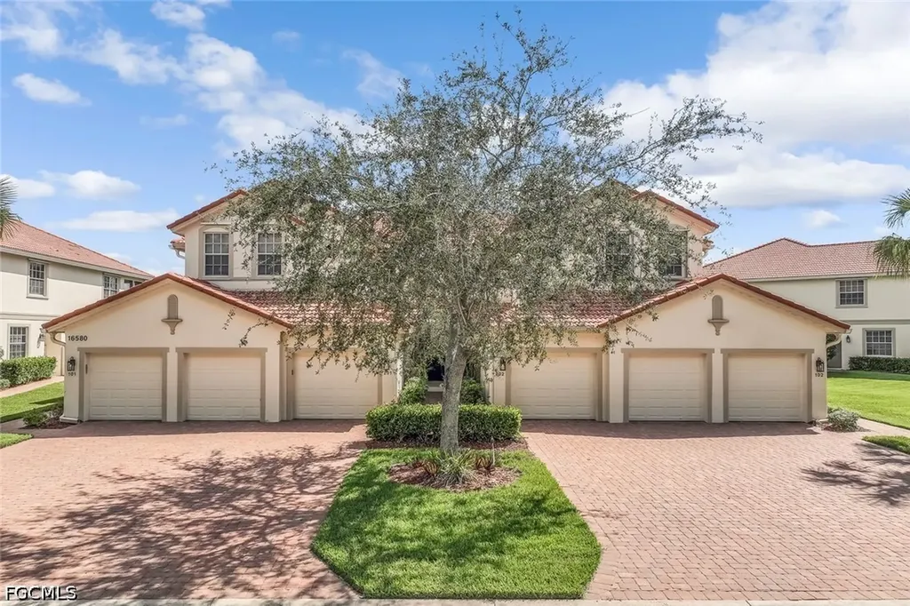16580 Crownsbury Way Fort Myers FL 33908