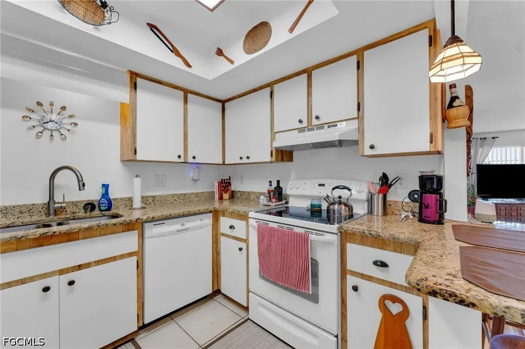 4641 Palm Tree Boulevard Cape Coral FL 33904
