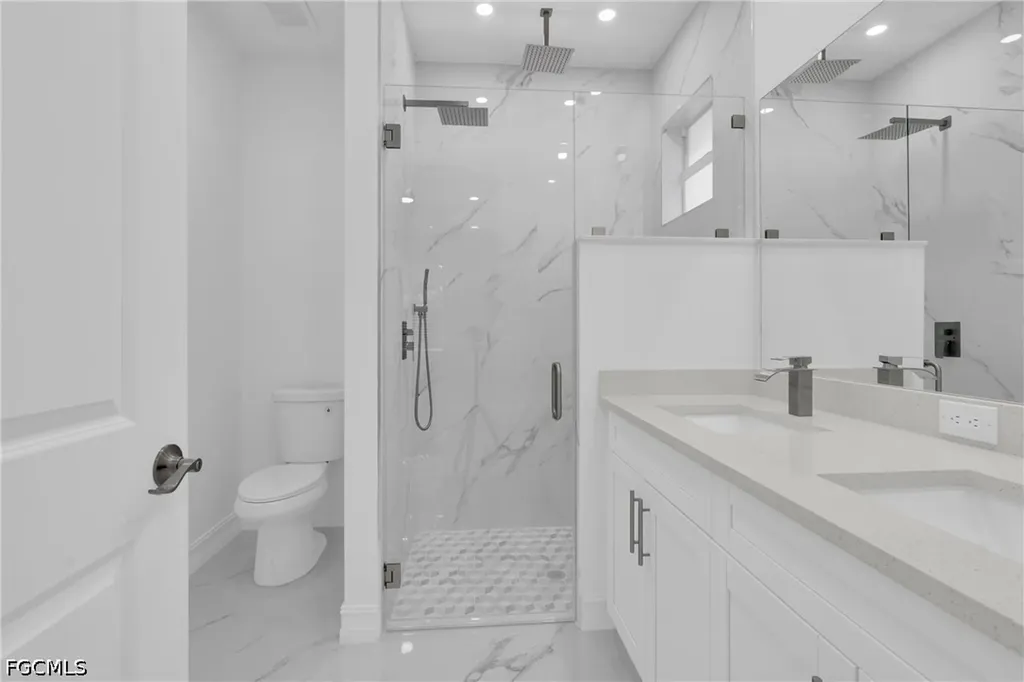 2115 Polar Avenue Alva FL 33920