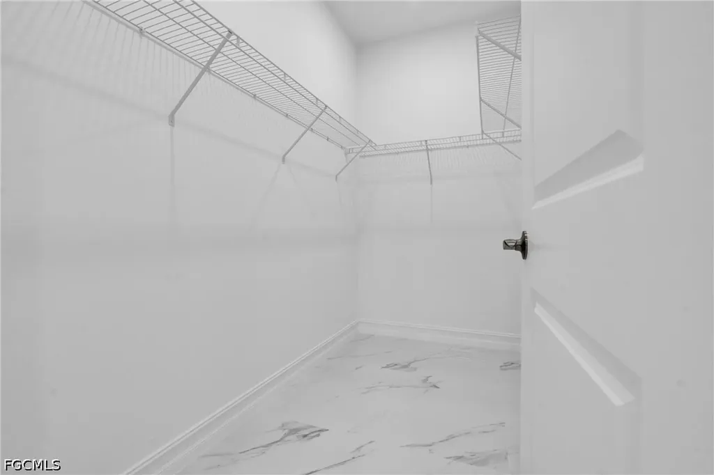 2115 Polar Avenue Alva FL 33920