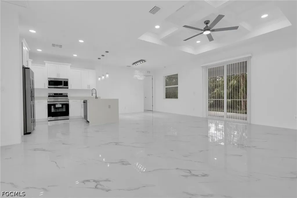 2115 Polar Avenue Alva FL 33920