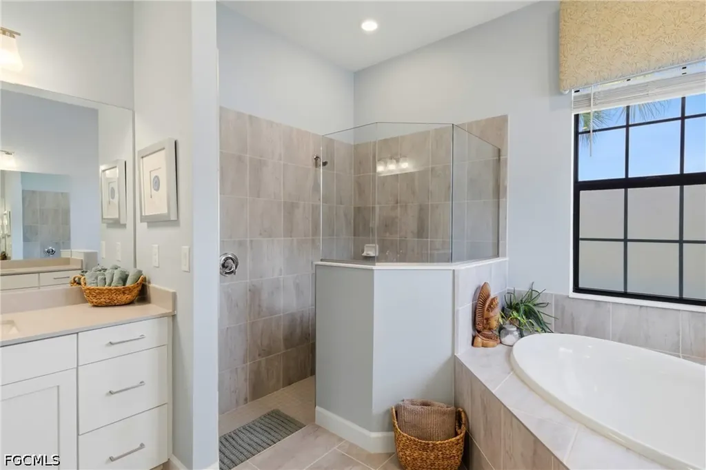 11674 Canopy Loop Fort Myers FL 33913