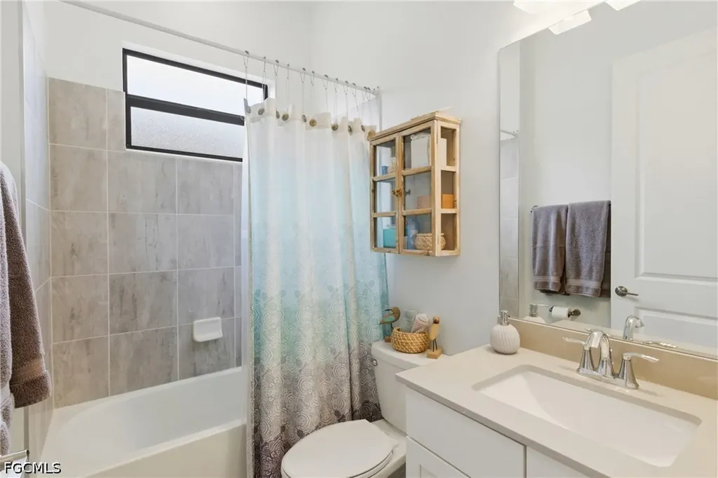11674 Canopy Loop Fort Myers FL 33913