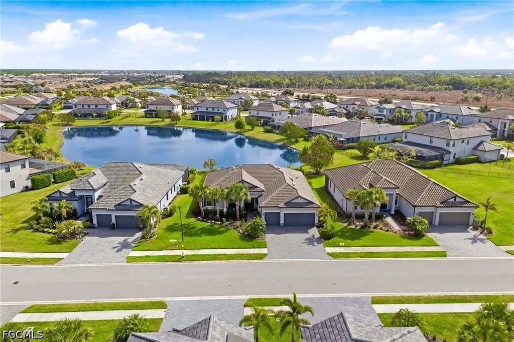 11674 Canopy Loop Fort Myers FL 33913