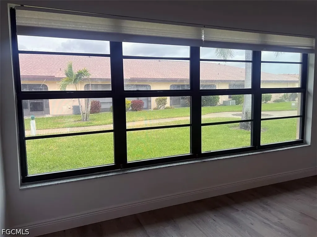 3906 SE 11th Place Cape Coral FL 33904