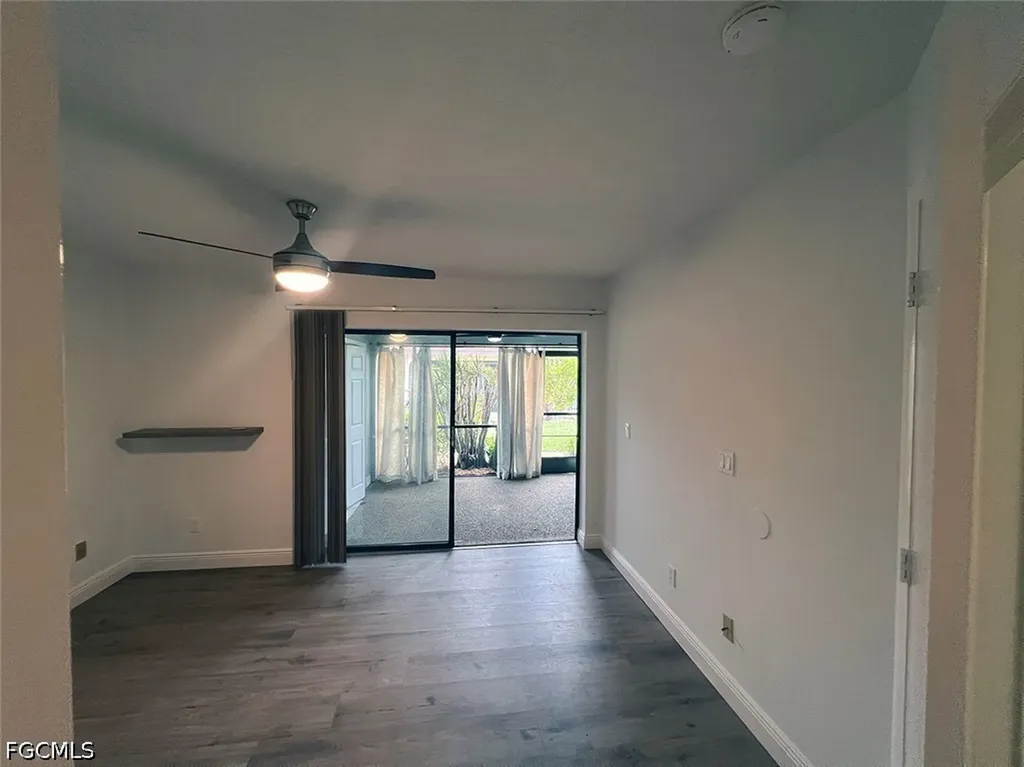 3906 SE 11th Place Cape Coral FL 33904