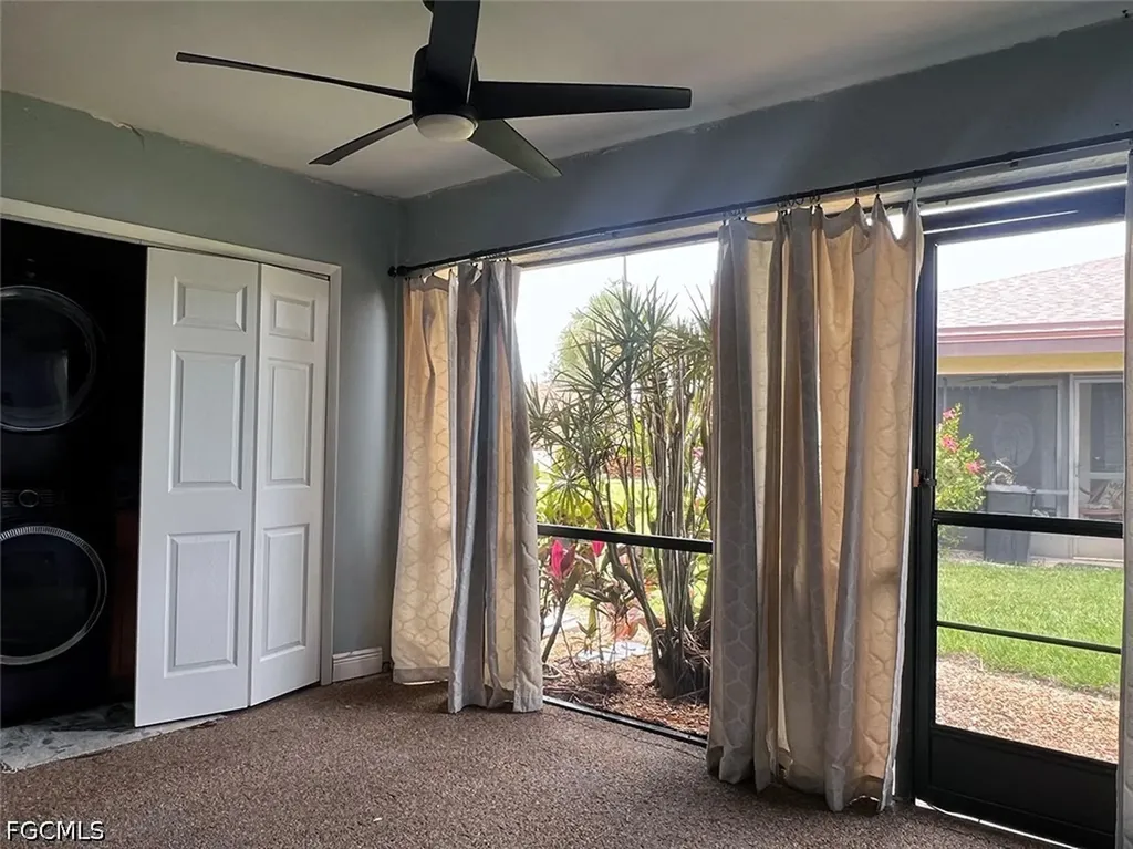 3906 SE 11th Place Cape Coral FL 33904