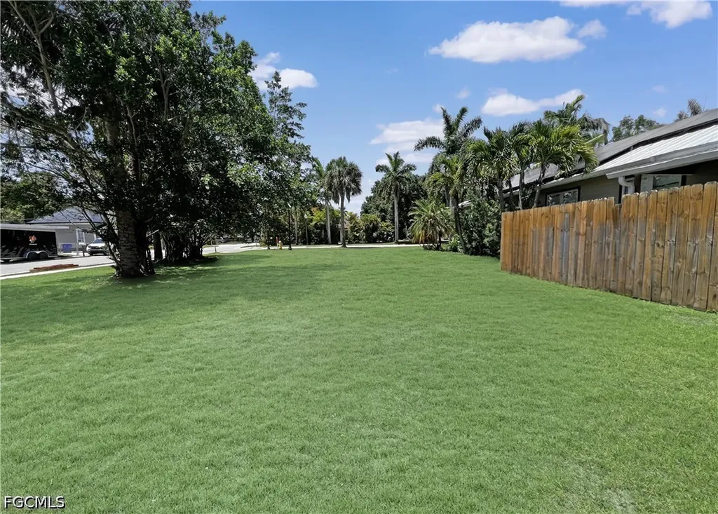 1615 Evans Avenue Fort Myers FL 33901