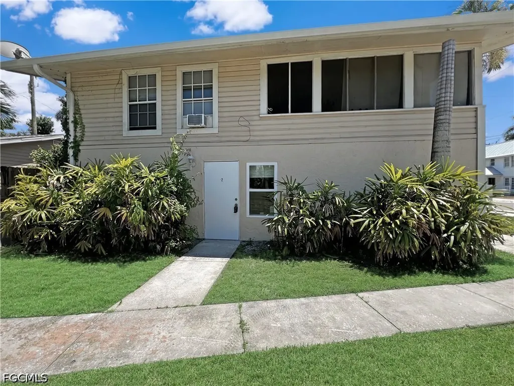 1615 Evans Avenue Fort Myers FL 33901