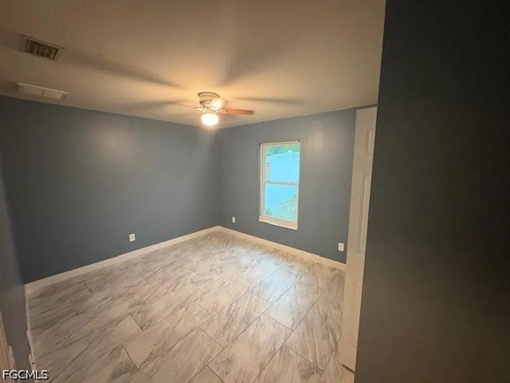 4624 Douglas Lane Lehigh Acres FL 33973