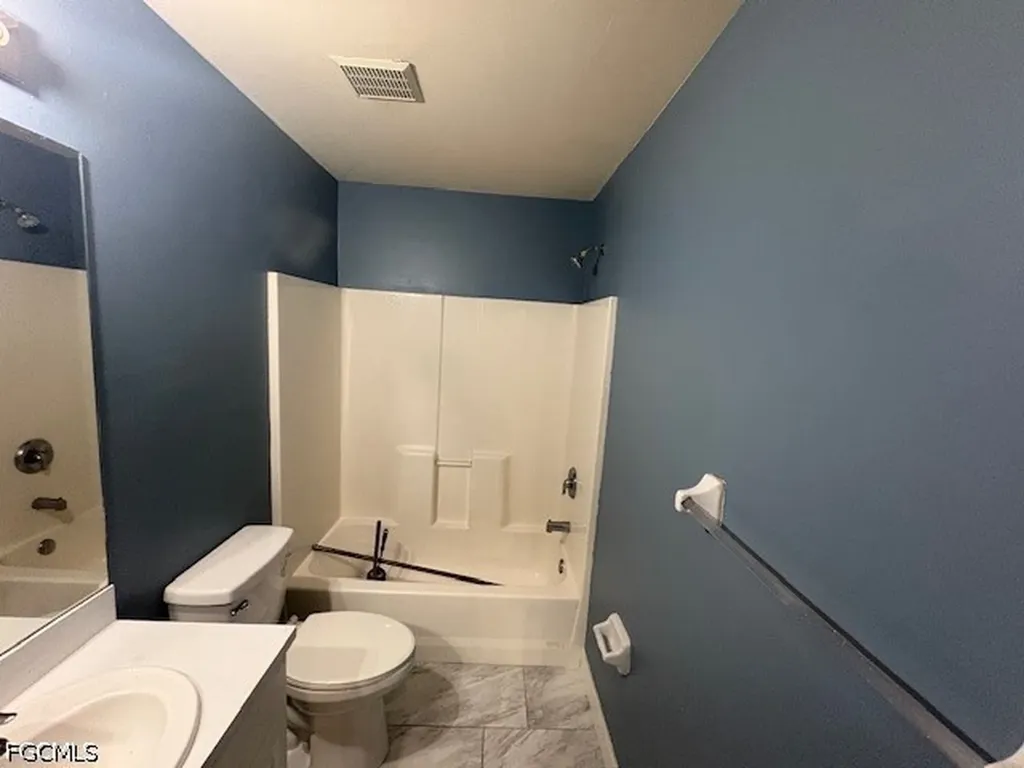 4624 Douglas Lane Lehigh Acres FL 33973