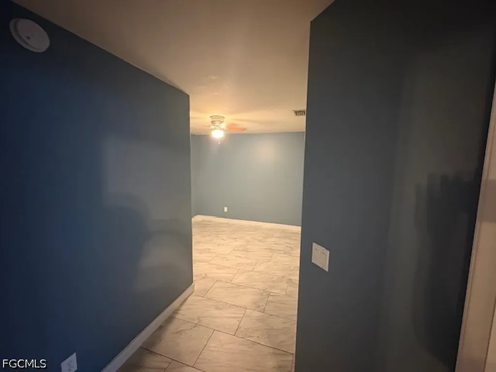 4624 Douglas Lane Lehigh Acres FL 33973