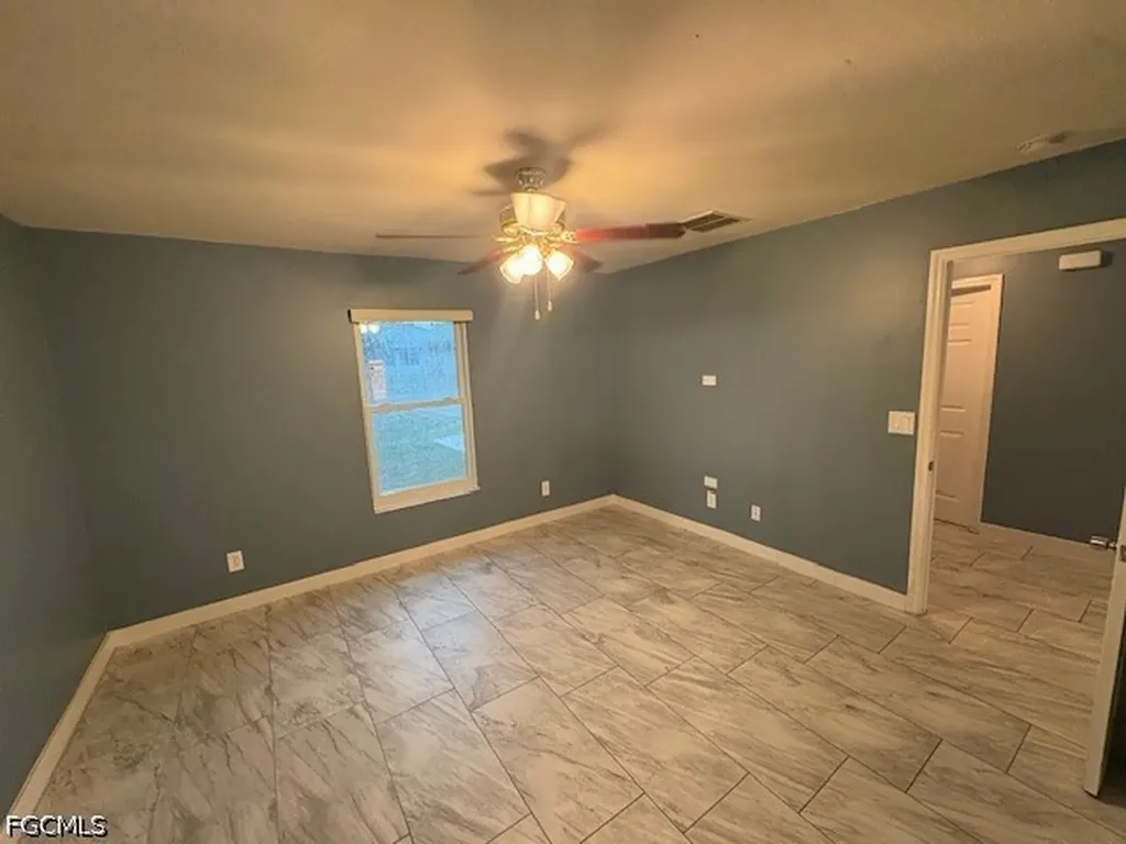 4624 Douglas Lane Lehigh Acres FL 33973