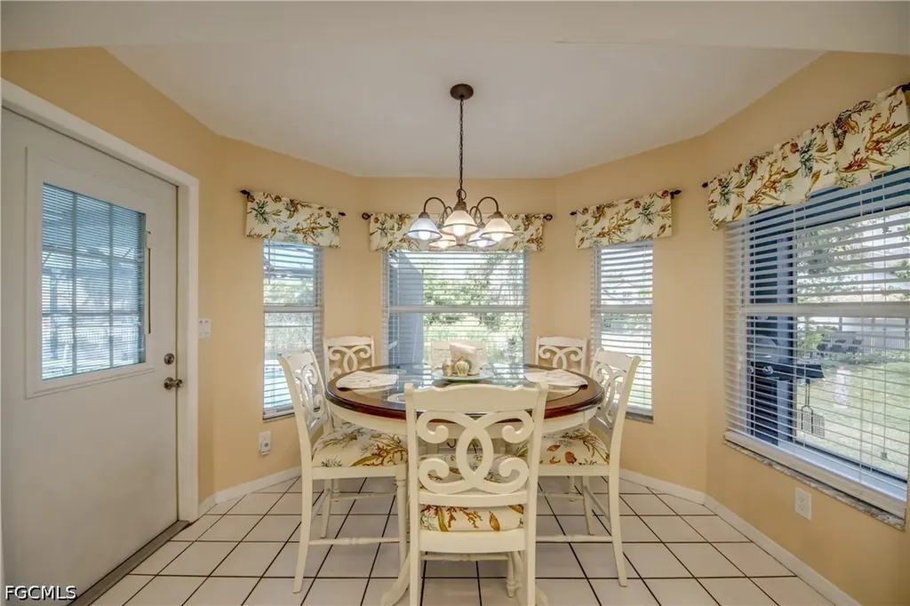 14933 Bonaire Circle Fort Myers FL 33908
