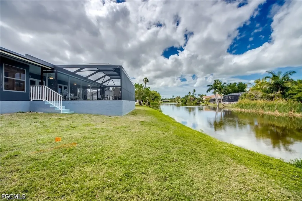 14933 Bonaire Circle Fort Myers FL 33908