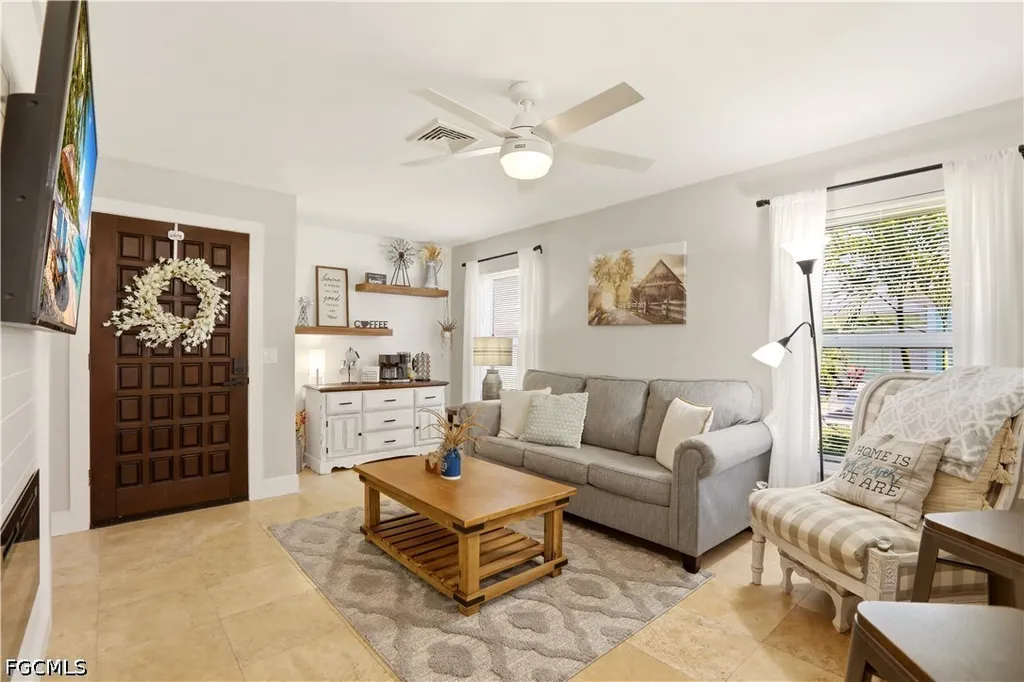 14963 Wise Way Fort Myers FL 33905