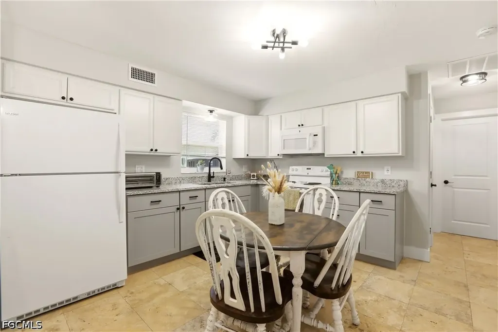 14963 Wise Way Fort Myers FL 33905
