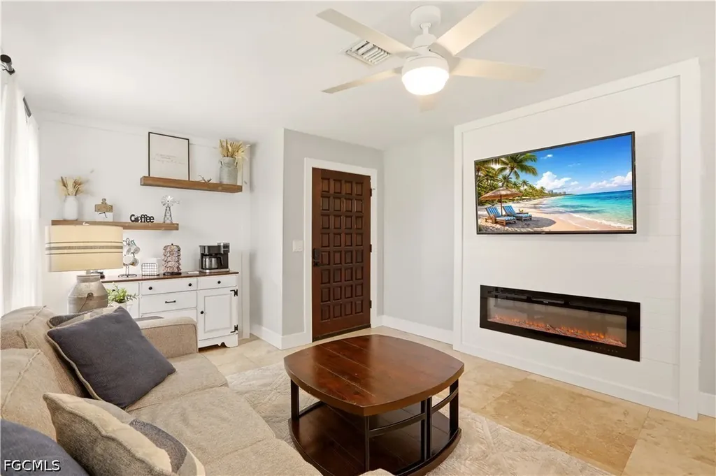 14963 Wise Way Fort Myers FL 33905
