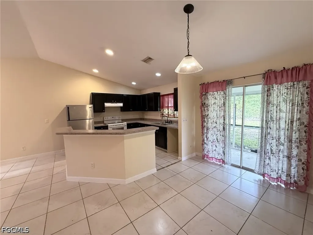 305-307 Harry Avenue S Lehigh Acres FL 33973