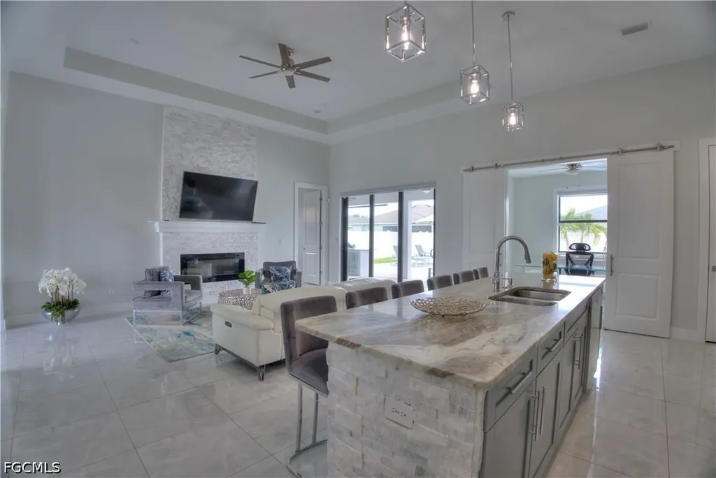 225 NW 1st Street Cape Coral FL 33993