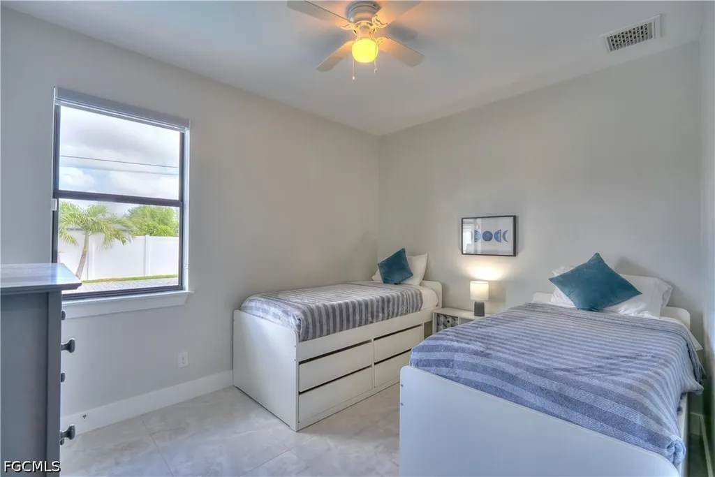 225 NW 1st Street Cape Coral FL 33993