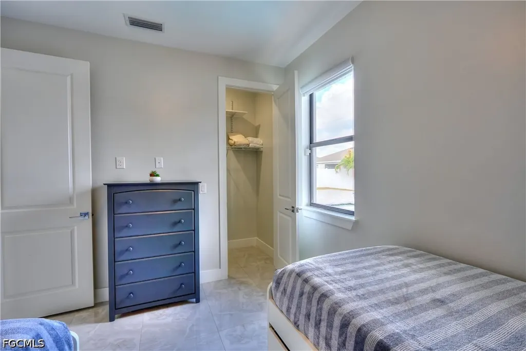 225 NW 1st Street Cape Coral FL 33993