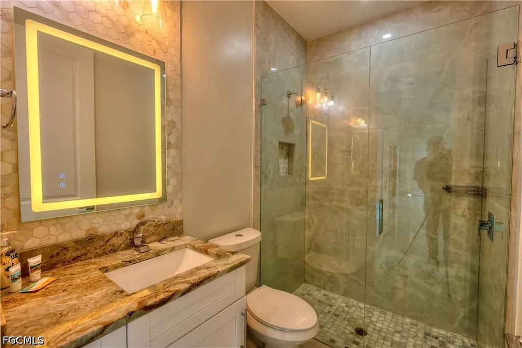 225 NW 1st Street Cape Coral FL 33993