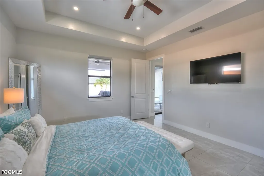 225 NW 1st Street Cape Coral FL 33993