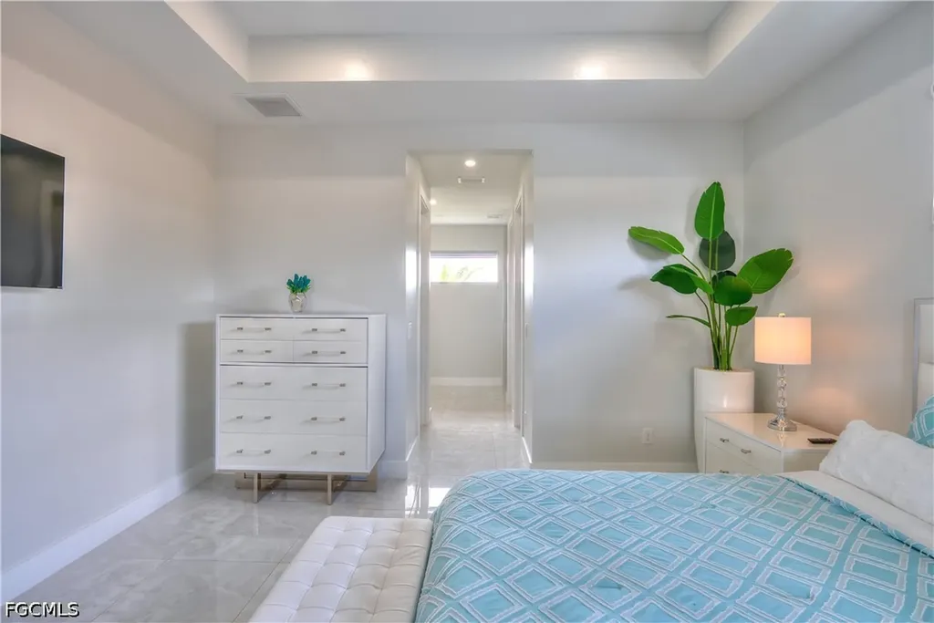 225 NW 1st Street Cape Coral FL 33993