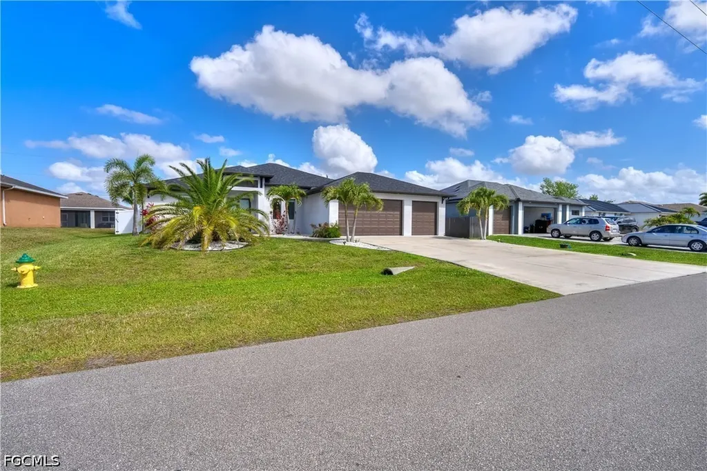 225 NW 1st Street Cape Coral FL 33993