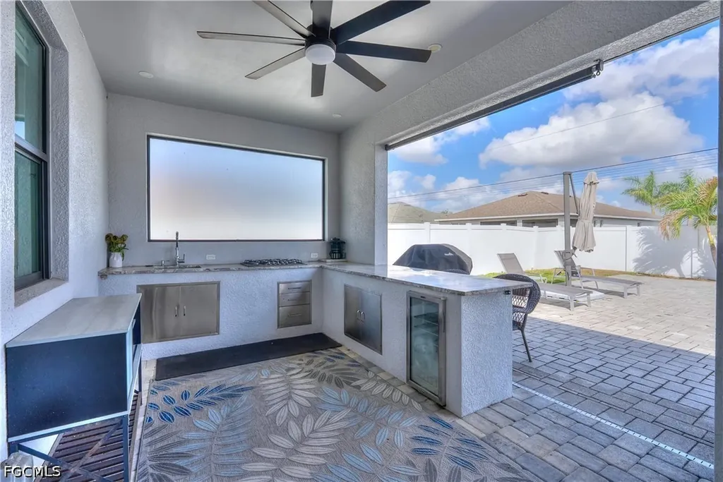 225 NW 1st Street Cape Coral FL 33993