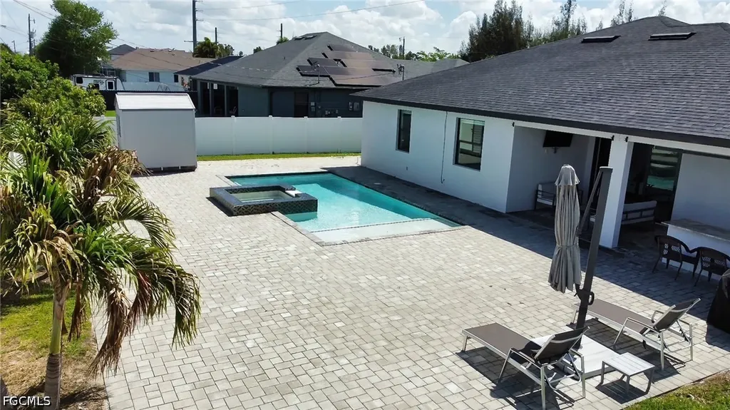 225 NW 1st Street Cape Coral FL 33993